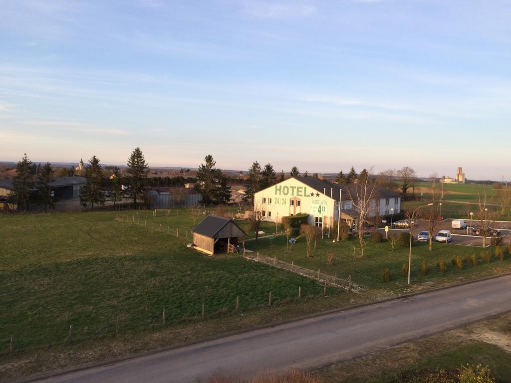 La Grange De Marie Hotell Nitry Exteriör bild